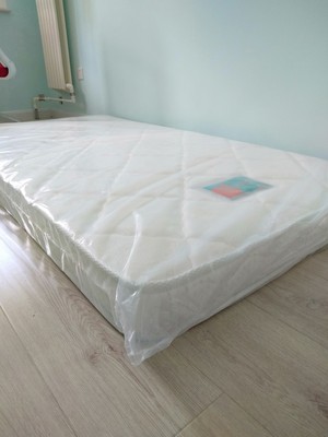 穗宝实木欧式床主卧床架+床垫组合1.5米床怎么样呢插图4